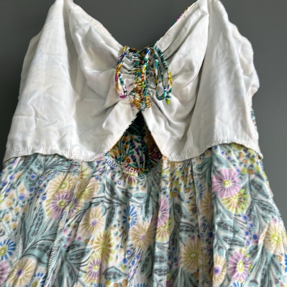 Eye of The Needle Dress - Picture 11 of 12